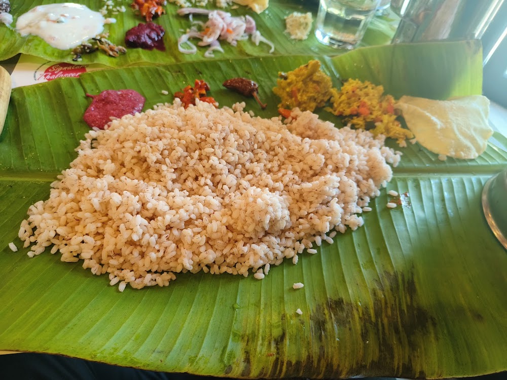 Restaurant ambiance 4